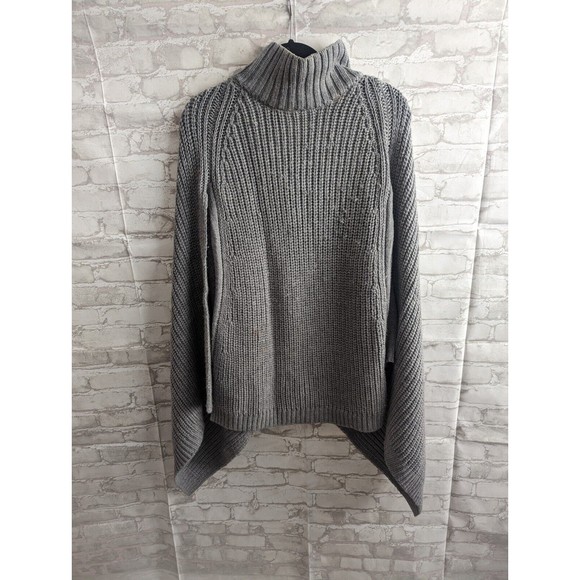BCBG MAXAZRIA One Size Womens Sweater Poncho Heavy Knit Mock Neck Grey Gray - Picture 2 of 11
